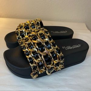 Jeffrey Campbell Edie Platform Slides W/Chain size 7